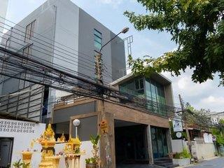 J&Y Hotel
