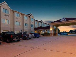 Microtel Inn and Suites Lady Lake / The Villages