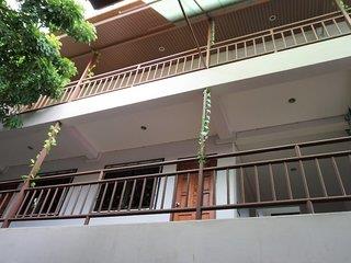 THB_999_H238081