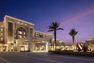 Jumeirah Gulf of Bahrain Resort & Spa 1