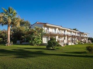 Ionion Beach Hotel Apartments & Spa