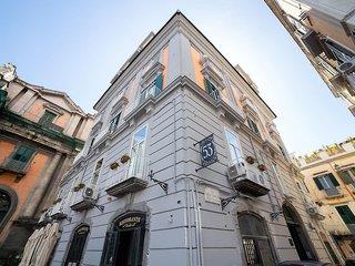 P.C. Boutique H. Napoli Centro by ClaPa Group