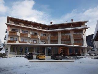 THB_999_H246710