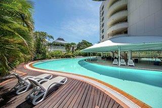 Hilton Cairns - Queensland