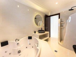 Leon Luxury Suites