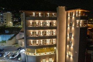 Dior Hotel
