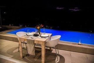 Crown On The Heads 1