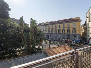 Top Italien-Deal: Well Suites - Piazza dei Martiri in Neapel ab 299&euro;