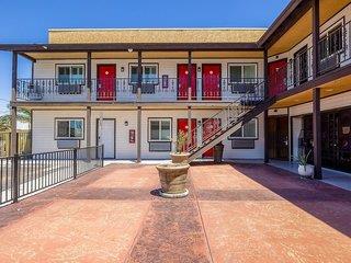 Hotel Avenida Victorville I 15