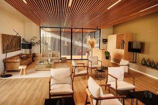 Lusitano Garden Villas