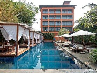 Sinq Party Resort