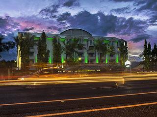 Cairns Sheridan Hotel - Queensland