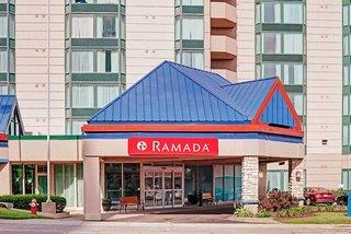 Ramada by Wyndham Niagara Falls/Fallsview