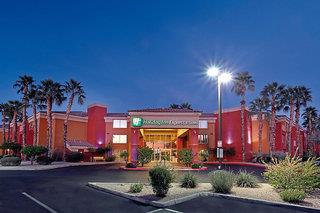 Holiday Inn Express & Suites Scottsdale - Old Town - Arizona