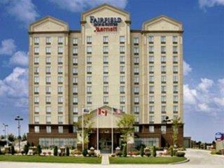 Fairfield Inn & Suites Toronto Airport 3*