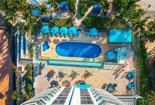 Marenas Resort