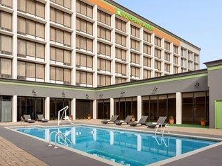 Howard Johnson Atlanta Airport