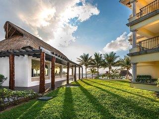 Marina El Cid Spa & Beach Resort