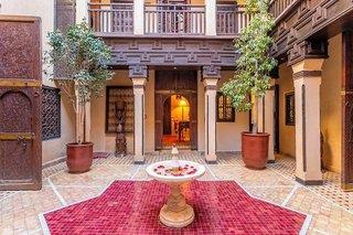 Angsana Riad Tiwaline