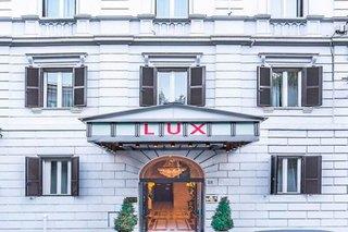 Raeli Hotel Lux