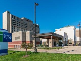Holiday Inn Express Hotel & Suites Springfield