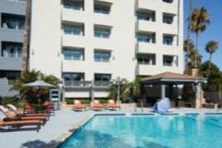 Four Points by Sheraton Los Angeles Westside 3*