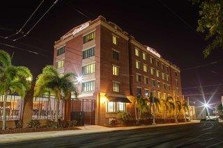 Hampton Inn and Suites Tampa/Ybor City