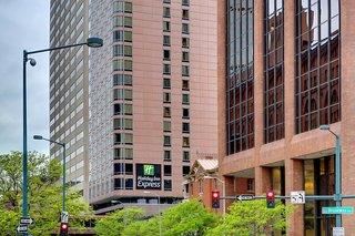 Holiday Inn Express Denver Downtown 3*