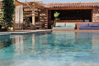 7 Tage ÜF & Flug ab 1400 €