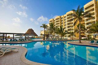 Hilton Cancun Mar Caribe All-Inclusive Resort