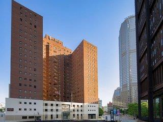 DoubleTree by Hilton Hotel & Suites Pittsburgh Downtown 3*