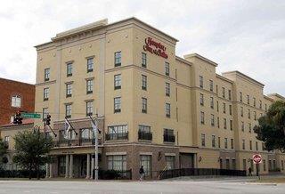 Hampton Inn & Suites Savannah Historic District 1