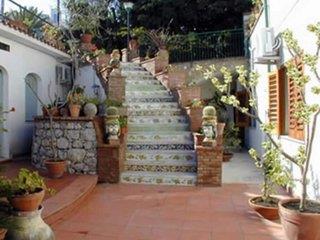 Taormina Garden