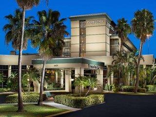 Doubletree by Hilton Hotel Palm Beach Gardens 1