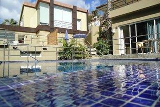 Los Jardines del Cura