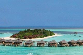 Komandoo Island Resort & Spa