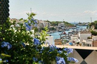 7 Tage ÜF & Flug ab 3242 €