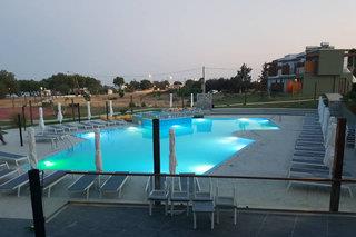 Ampelia Seaside Resort