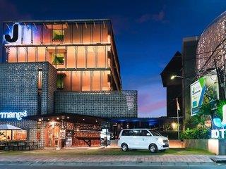Grandmas Hotel Kuta