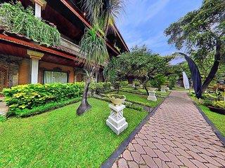 Satriya Cottages