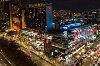Courtyard by Marriott Santiago Las Condes 4*
