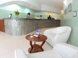 Café de Rome Business Hotel