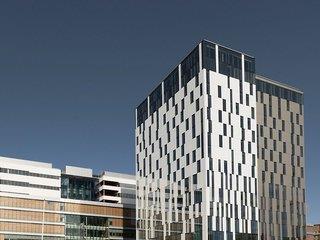 Elite Hotel Carolina Tower 4*