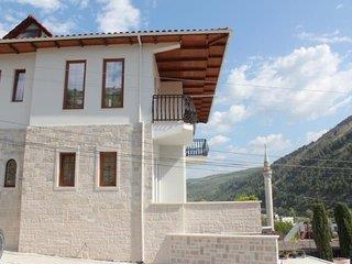 THB_999_H205923