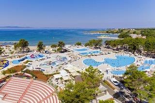 Zaton Holiday Resort - Apartments