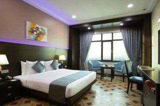 THB_999_H208190