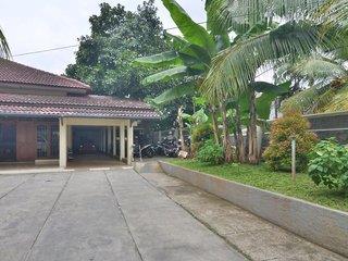 555 Guesthouse Jakarta 1