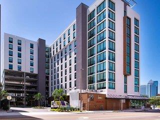 Home2 Suites by Hilton Tampa Downtown Channel District 1