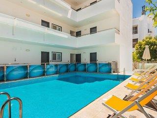 Christa Apartments