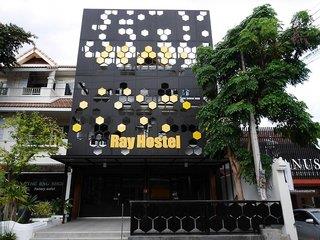 Ray Coffee Bar & Hostel 1